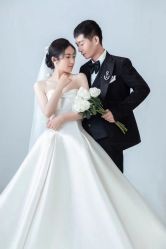 -唯一视觉婚纱摄影(李家村店)