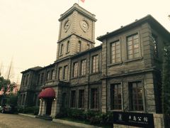 -半岛公馆(淞兴西路店)