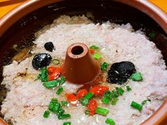 汽锅菌子肉饼-老滇山寨•云南特色菜•地方菜•民族风情歌舞表演(金碧店)