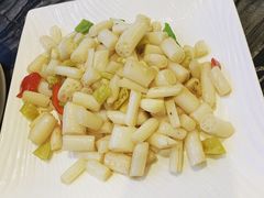 酸辣鲜藕尖-美极鲜食坊(宝安南路店)