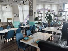 -荣耀.西式融合餐厅(留云湖店)