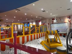 -乐多星球潮玩中心(沈阳嘉里城店)