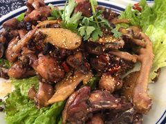 -八两八金·莱芜特色炒鸡(市南漳浦路店)