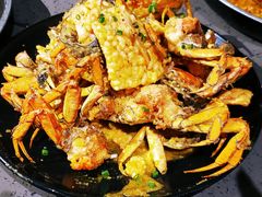 咸蛋黄焗螃蟹-一棠龙虾•王牌虾球(楚河汉街店)