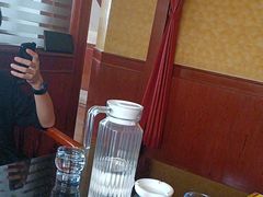 -OLD TREE老树咖啡·西餐厅(台山人工湖店)