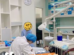 -极光口腔·矫正种植修复(锦江店)