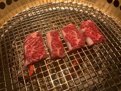 -铭牛烧肉·和牛海鲜自助(高新月牙湖店)