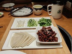 -娜仁图雅蒙古美食村(33小镇店)