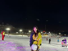 -采薇庄园四季滑雪场