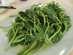 -广客美食坊(丹霞山店)