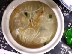 -旺角小渔村·海肠捞饭开创者(环山路店)