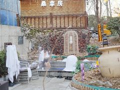 -陆地游轮西山温泉号