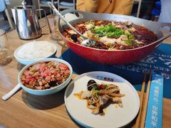 -爱妻鱼•老体北重庆水煮鱼•川菜(白云路店)