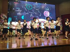 -上海市民办金苹果学校