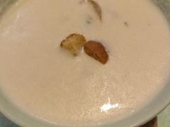 蘑菇奶汤-彼德西餐厅(凯德广场新南店)