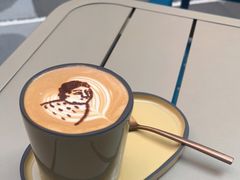 -潮一不贰·法式甜品·生日蛋糕·西式简餐(外滩店)