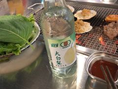 大白梨-马路牙子烧烤音乐酒馆(望京店)