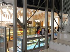 -顶东面包花园·生日蛋糕(世博店)