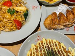 -Lia Cafe Bar Restaurant松山咖啡屋