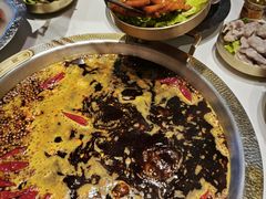 -潮火锅·麻辣牛肉火锅(观音桥方圆·LIVE店)