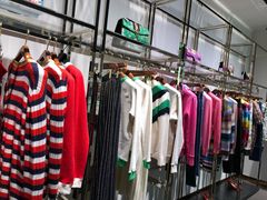 -Gucci(首创奥特莱斯店)