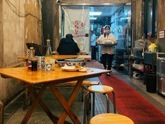 -沪西老弄堂面馆(定西路店)