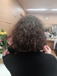-CARR SALON