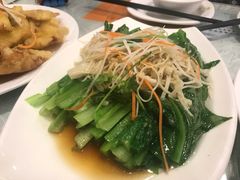 -黄家饺子东北特色菜馆(湖滨商业街店)