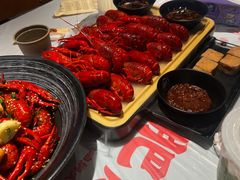 -肥肥虾庄·金牌油焖大虾(杨园滨江时代walk店)