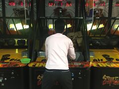 -爱玩嘉年华(江北一店)