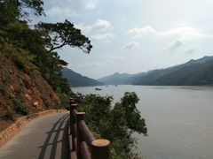 -羚羊峡古栈道森林公园