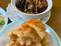 -鹤乡东北菜(崮山路店)
