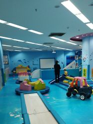 -孩子王童乐园(西安盛龙店)