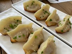 香辣肉锅贴-苏小柳手作点心(控江旭辉分院)