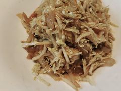 爽口脆耳丝-锦色烤鸭·本地菜(学院路店)