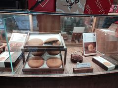 -嘉华鲜花饼·现烤(昆明老街店)