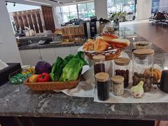 -宁波宝信宝马4S店(江北日湖店)