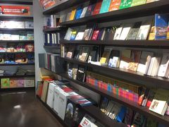 -匯智光华书店(首都机场T3店)