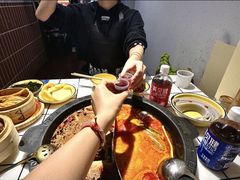 -卤校长重庆火锅(恒隆广场店)