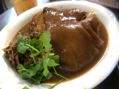 -Kha Mu Charoensang(Silom)