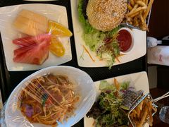 -三亚湾海居铂尔曼度假酒店