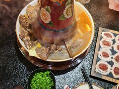 -京炭铜锅涮肉·羊蝎子·羊肉炉(保利·时光里店)