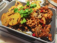 馋嘴香锅牛蛙-佬肥猫·浙江乡村菜(国华广场店)