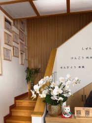 -宥莉·ULLY 痘敏肌•科技皮肤管理中心