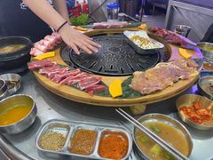 -玄希浪漫厨房·韩料烤肉(湖滨银泰in77店)