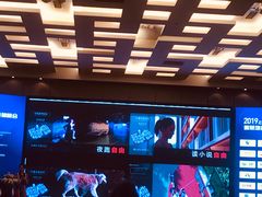 -上海龙之梦万丽酒店