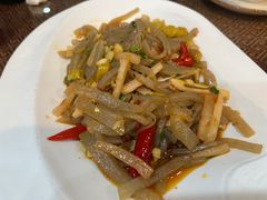 -黄桷树曹家私房菜(江与城店)