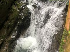 -藏龙百瀑风景区