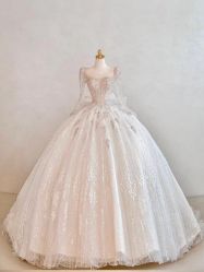 -洋洋婚纱品牌集合店