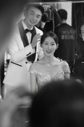 -乐派诗婚纱摄影